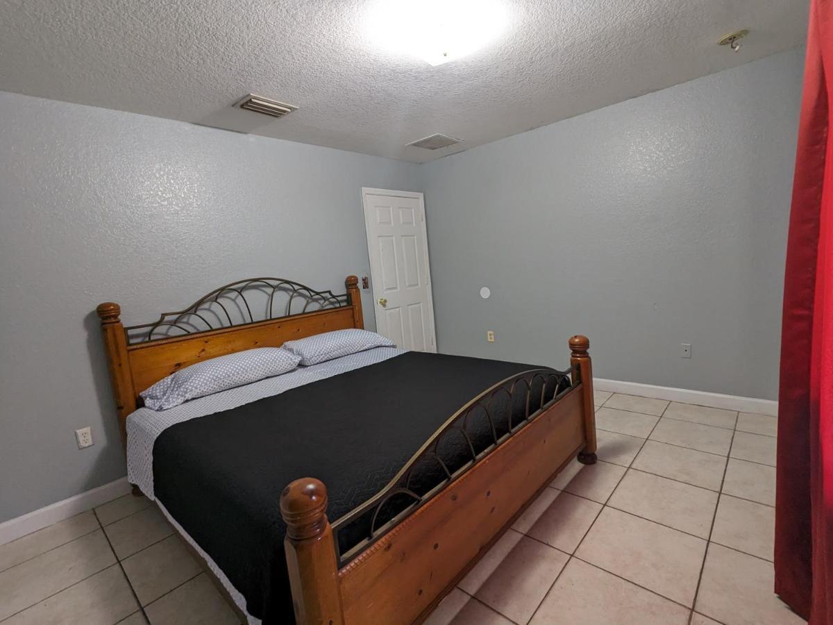 Auberge de jeunesse Milusol à Miami Shores Extérieur photo